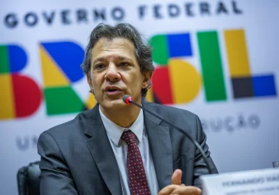 VÍDEO: Haddad desmente imposto sobre pets e Pix após vídeo falso feito com IA