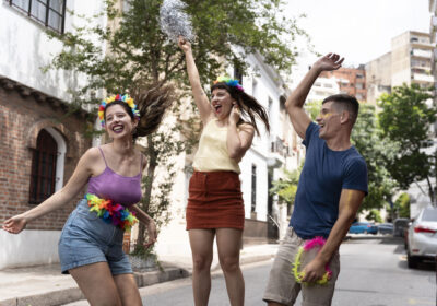 Especialistas compartilham dicas para curtir a folia com saúde e segurança